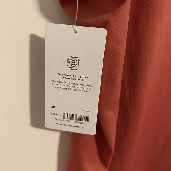 Athleta Ultimate Train Tee - Picture 5 of 5